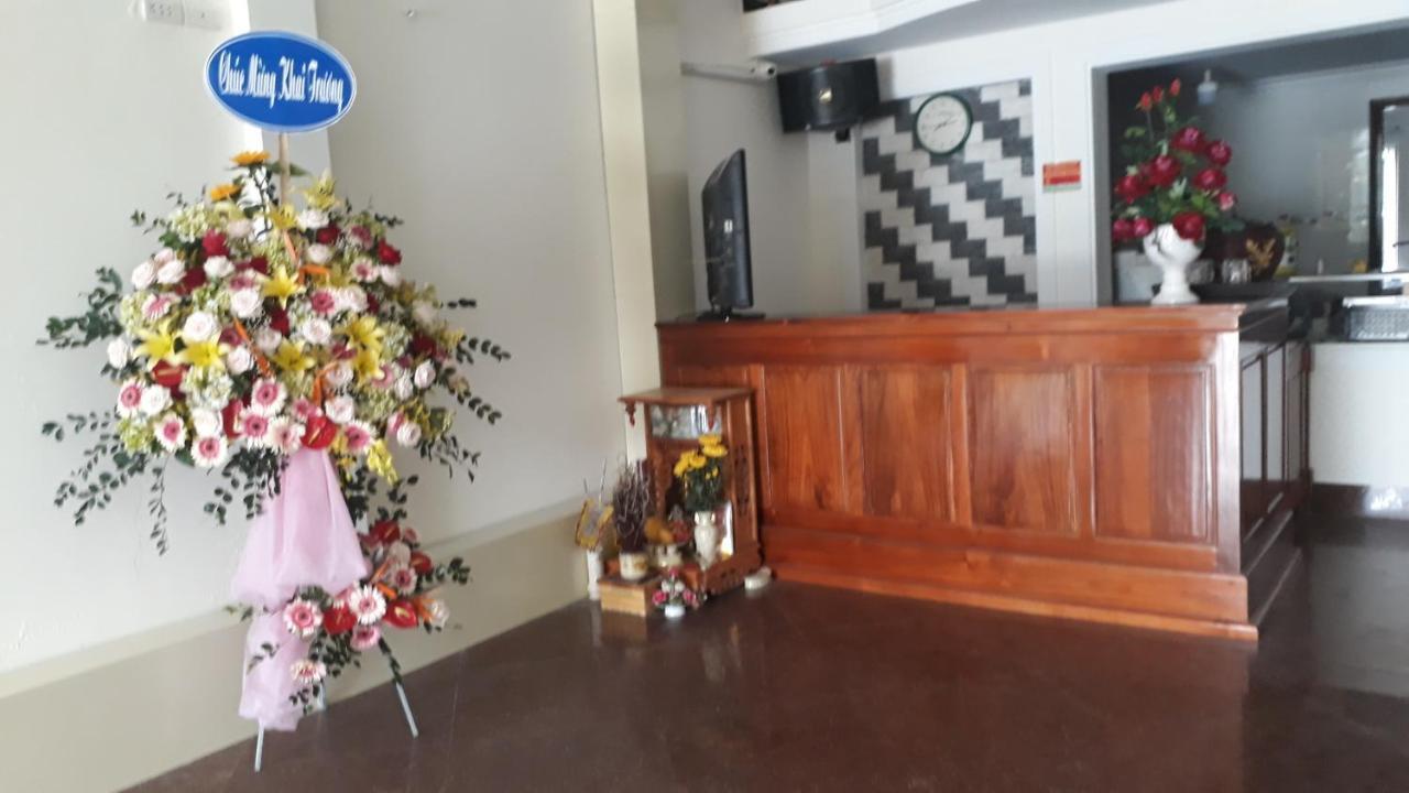 Nhà nghỉ Book Hoan Giap Exterior foto
